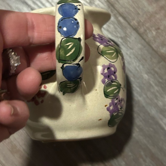 Mesa International stoneware creamer handcrafted in Hungary Hg105 box - Picture 2 of 5